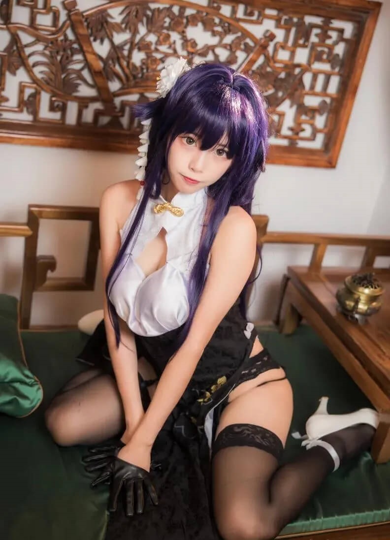 三無人型写真封面